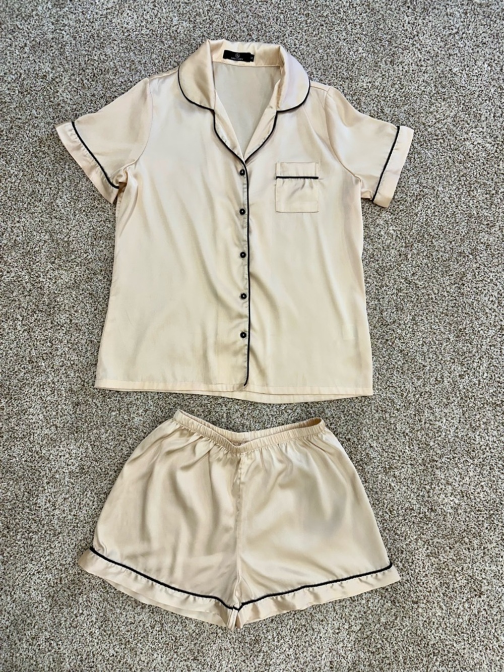 Champagne Short Pajama Set with Black Piping NWOT